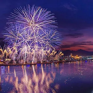 Ibiza Riverfront Hotel